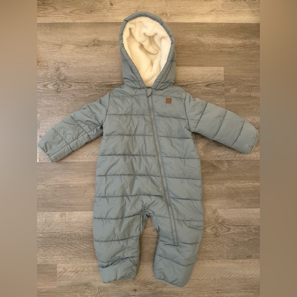 Little Planet by Carters Baby Toddler Snowsuit NWOT size 24 months - Picture 1 of 7